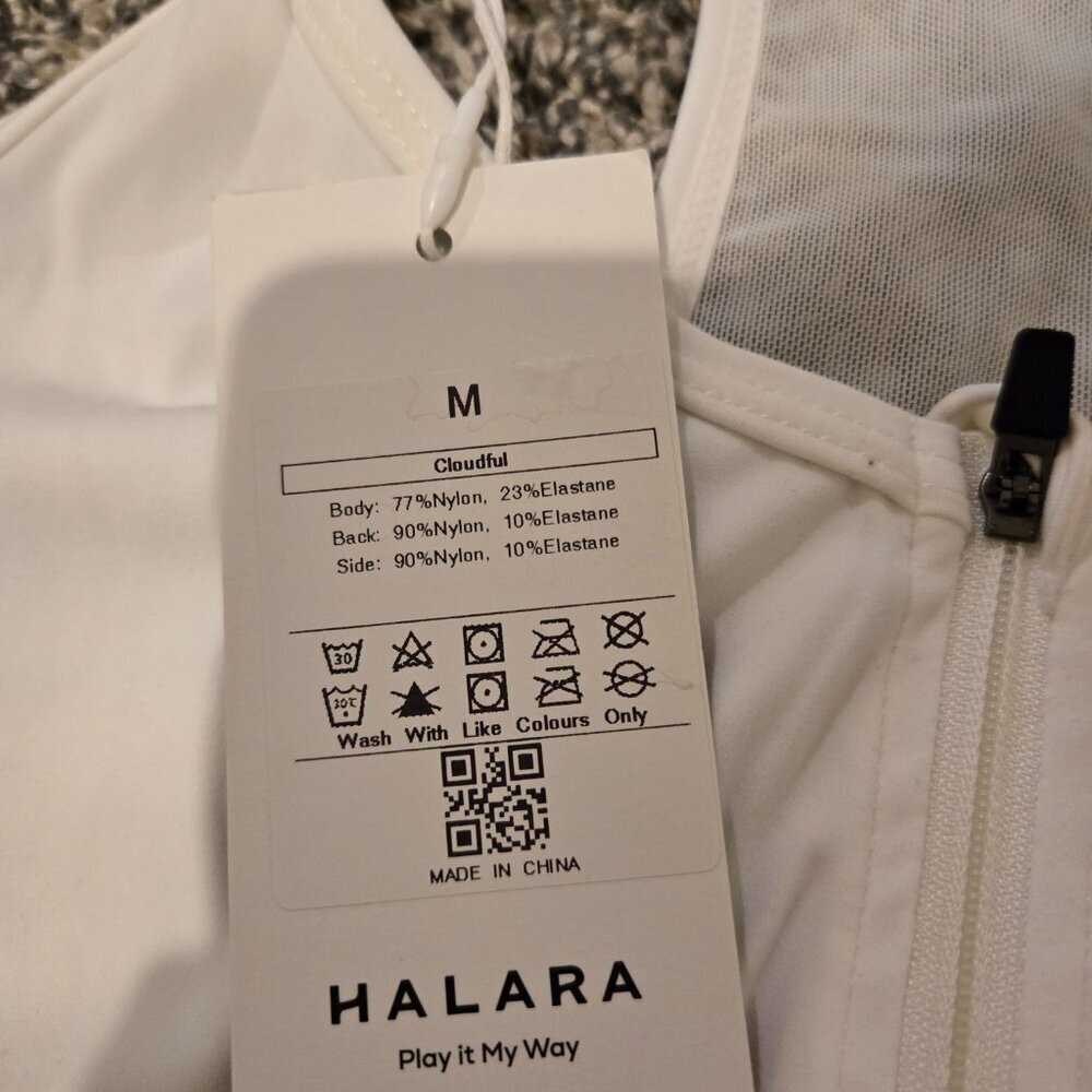 NWT Halara Cloudful Zip Front Dress White M - Picture 2 of 4